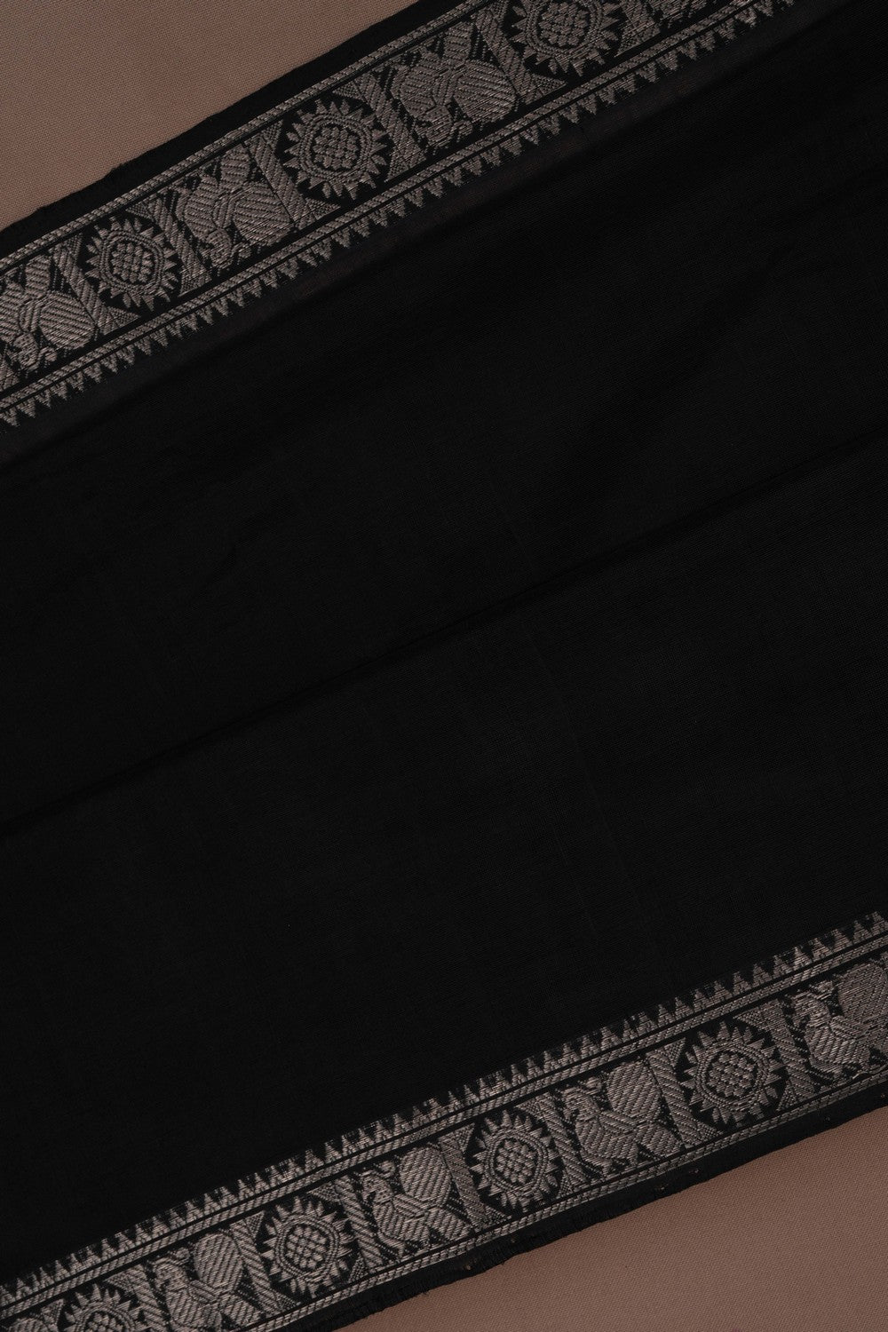 Image of Mangalgiri Silk Black Saree